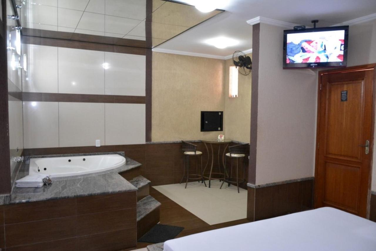 Motel Seculus Barretos Esterno foto